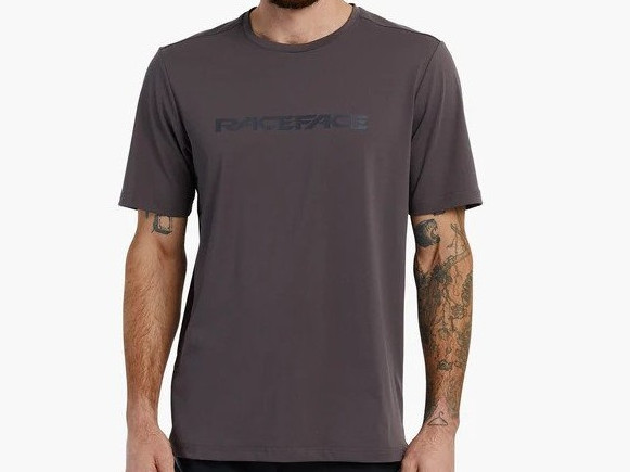 RACE FACE Commit Short Sleeve Tech Top