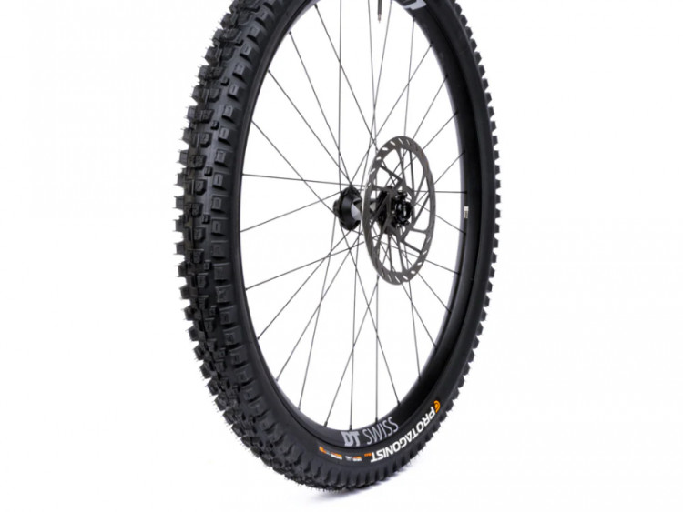 PIRELLI CAST Protagonist HardWall 29 x 2.4 Black TLR Tire